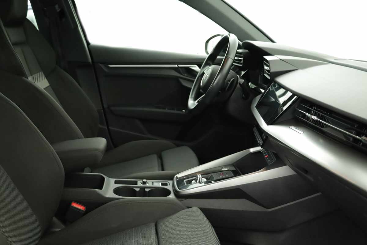 audi-a3-sportback-2023-gasolina-999cc