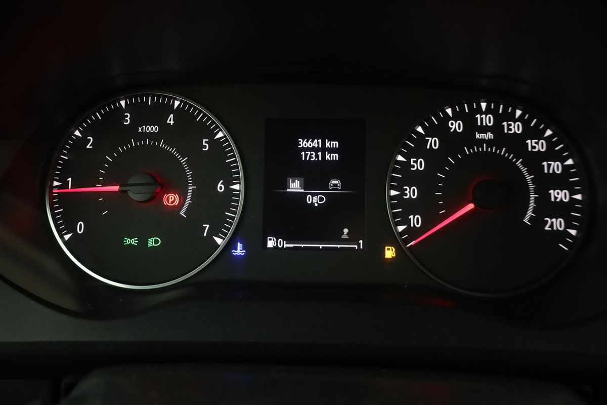 renault-kangoo-2024-diesel-1461cc