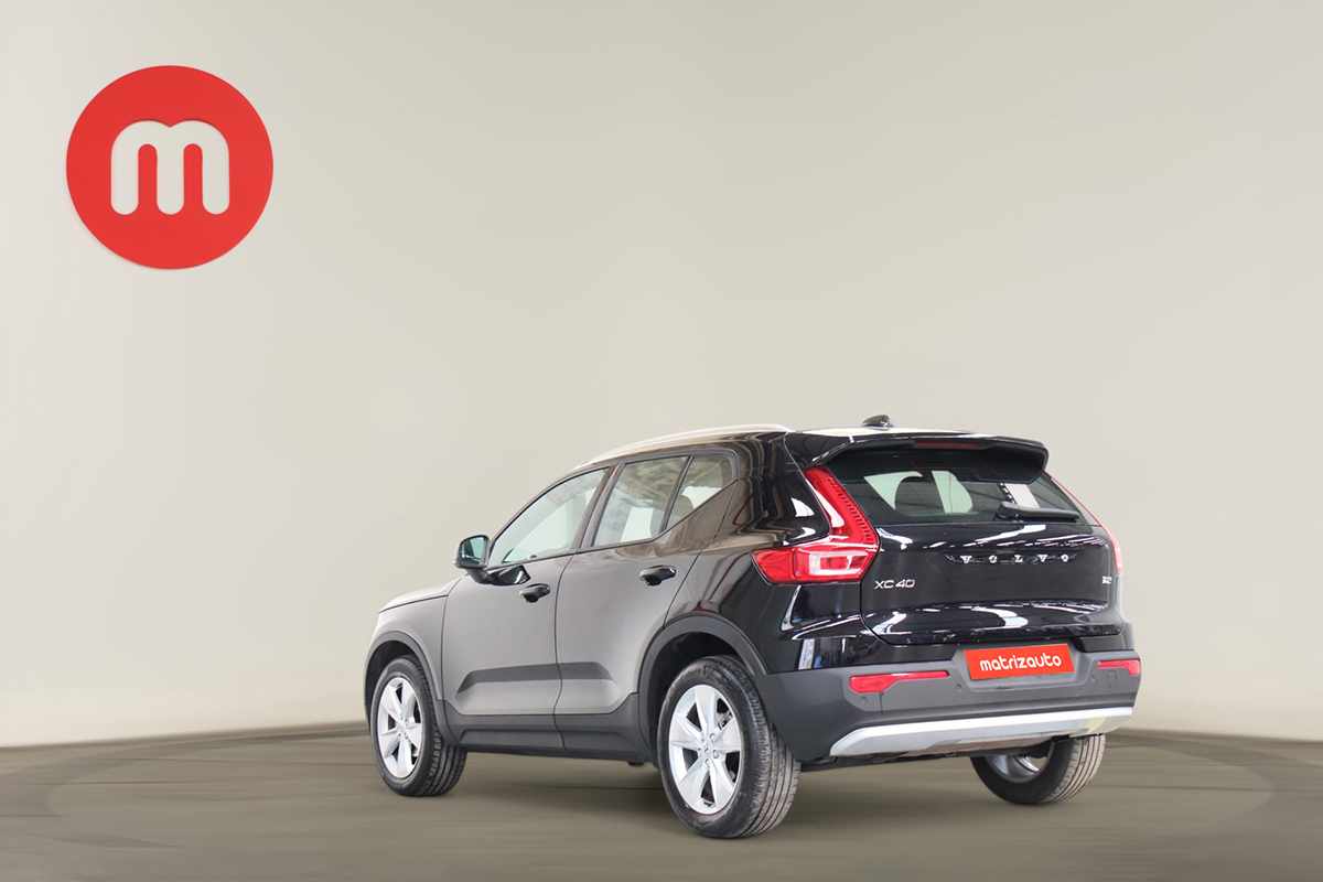 volvo-xc40-2024-gasolina-1477cc