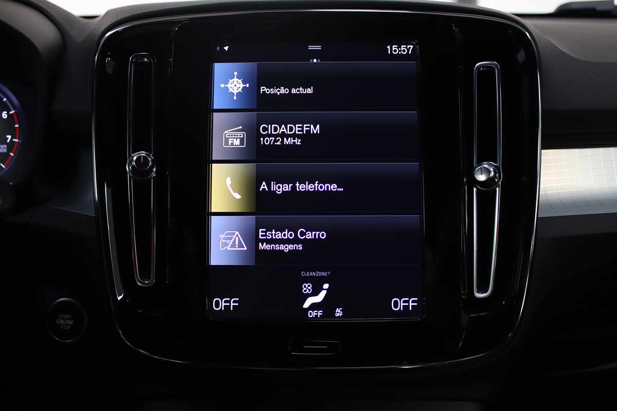 volvo-xc40-2024-gasolina-1477cc