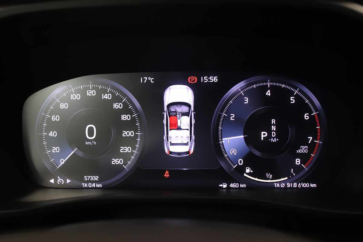 volvo-xc40-2024-gasolina-1477cc
