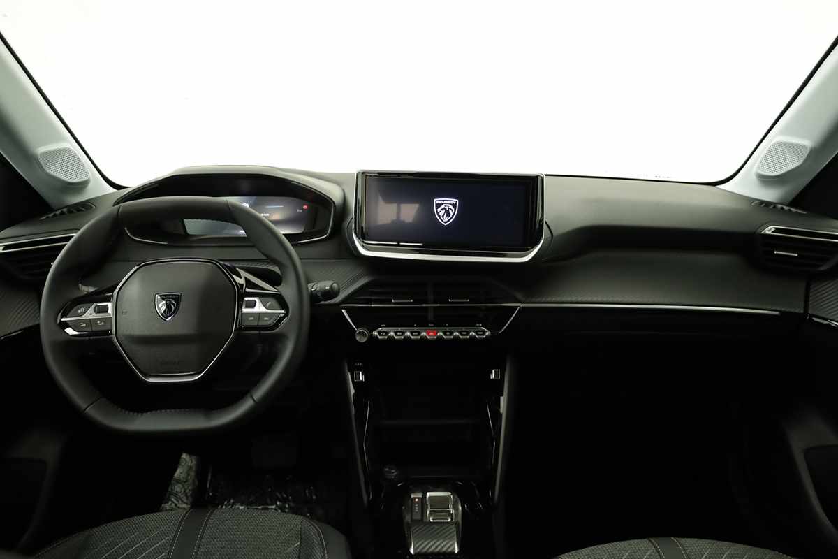 peugeot-208-2026-gasolina-1199cc