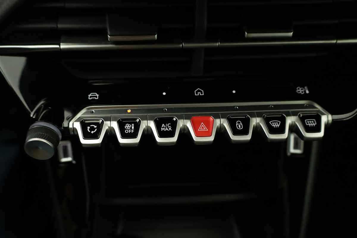 peugeot-208-2026-gasolina-1199cc