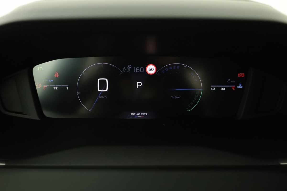 peugeot-208-2026-gasolina-1199cc