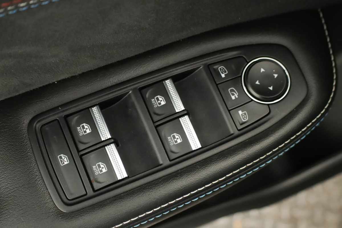 renault-arkana-2025-gasolina-1598cc