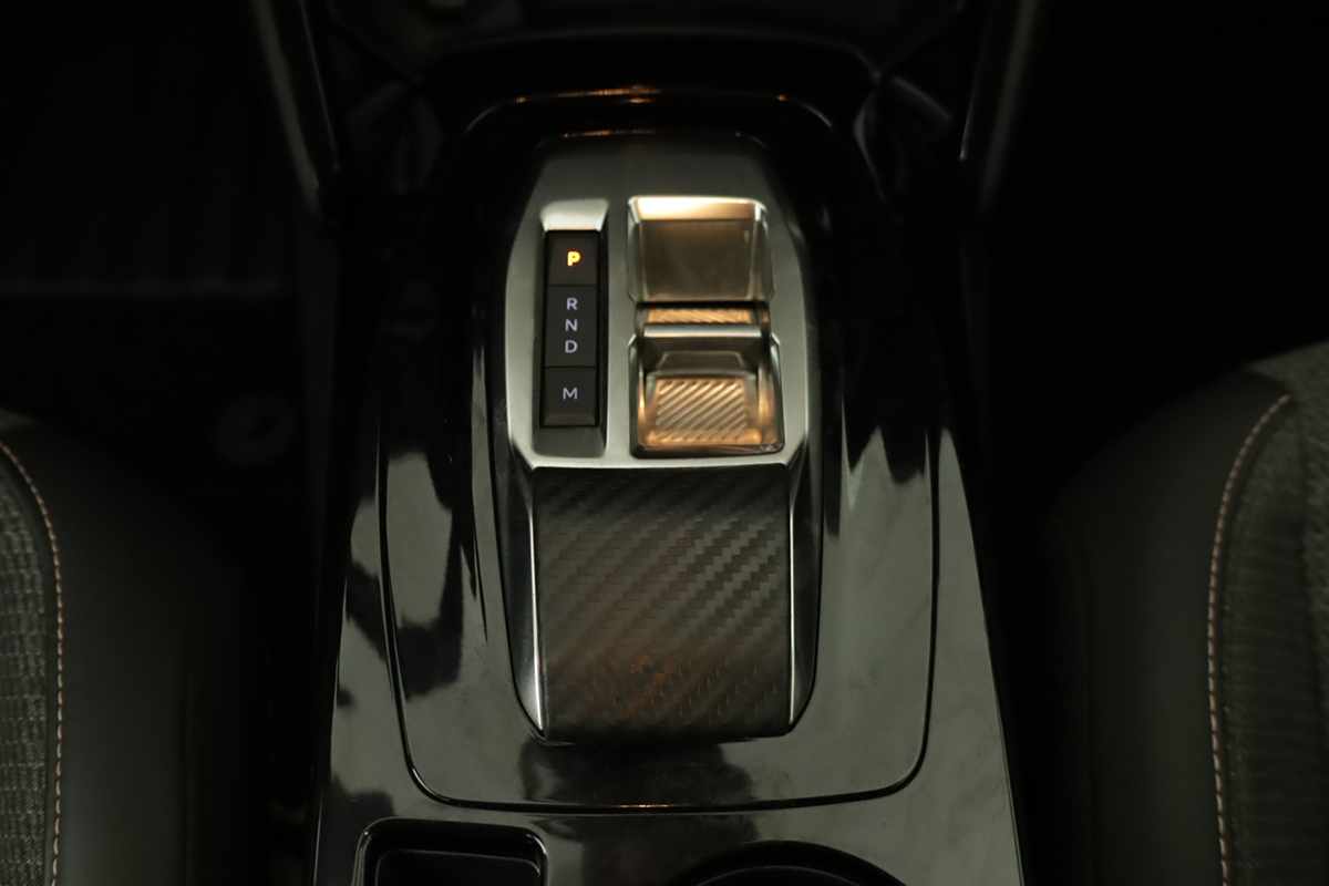 peugeot-208-2025-gasolina-1199cc