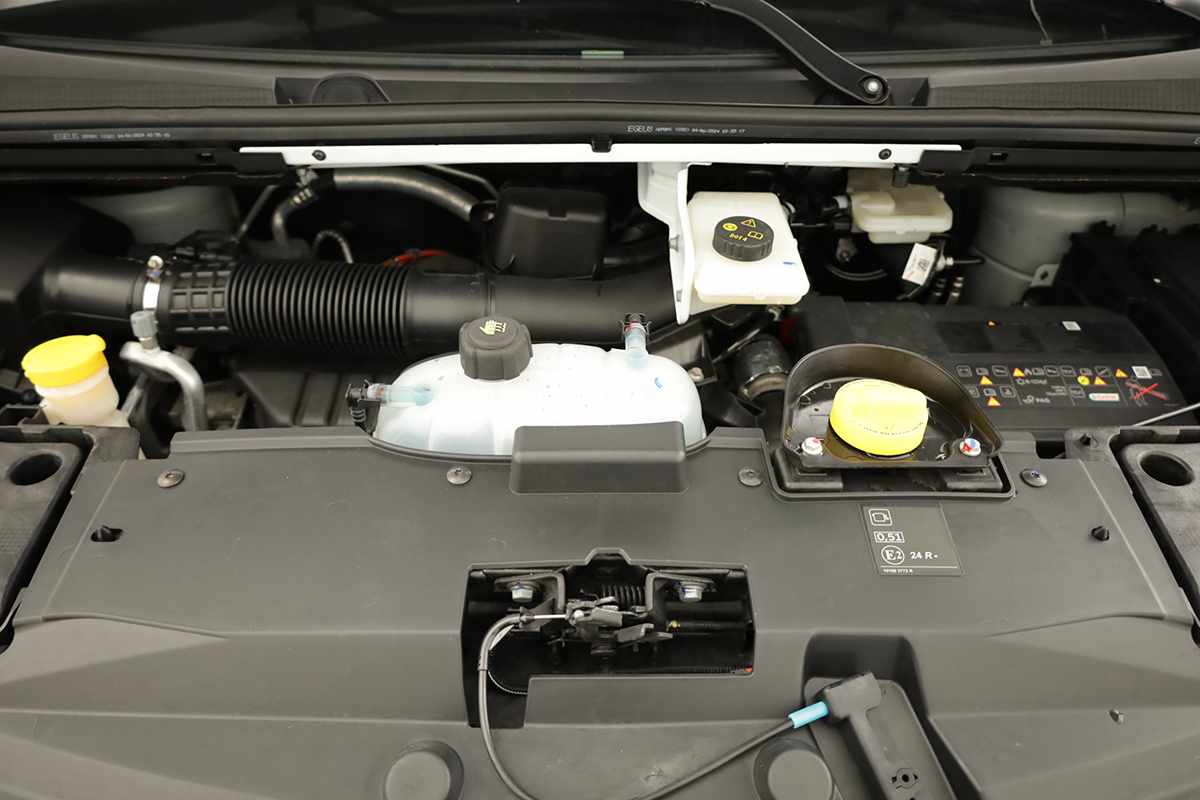 renault-trafic-2024-diesel-1997cc