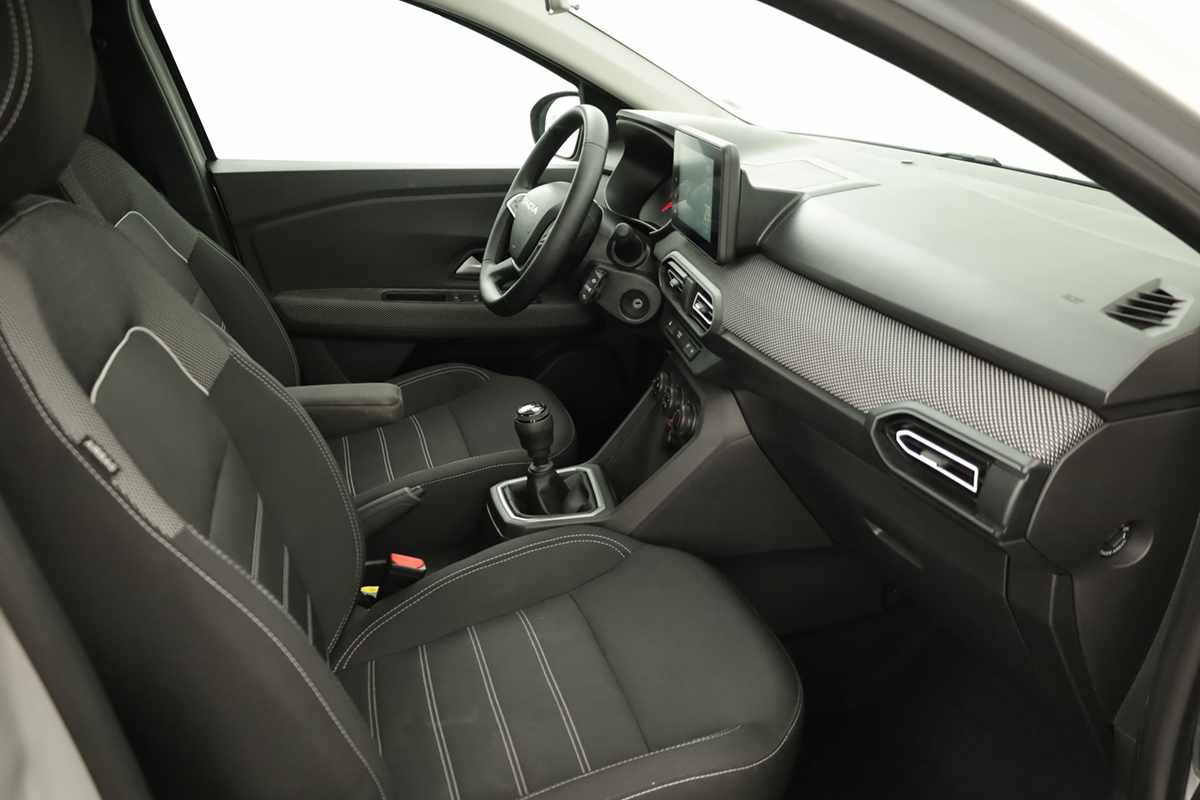 dacia-sandero-2024-gpl-999cc