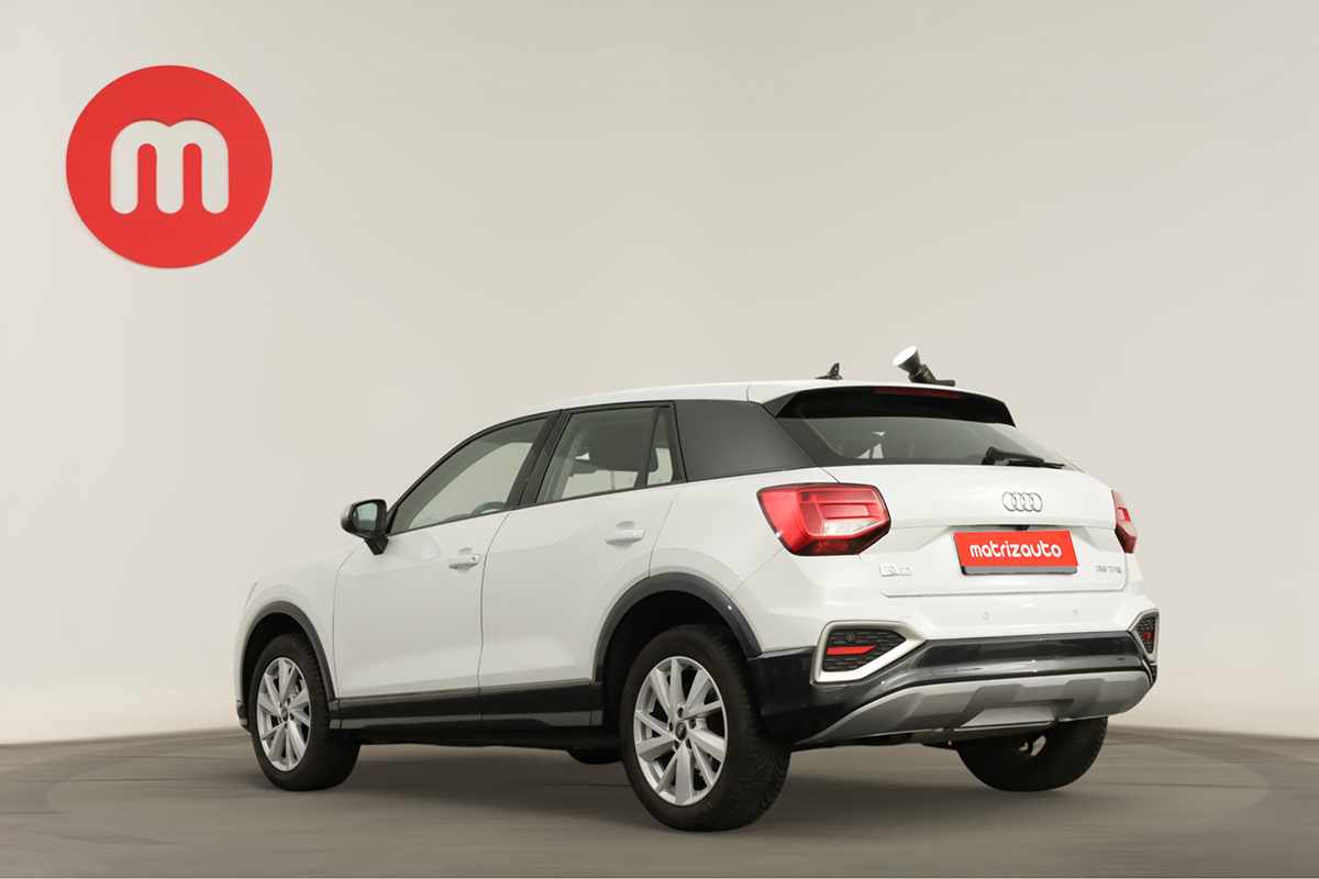 audi-q2-2023-gasolina-1498cc