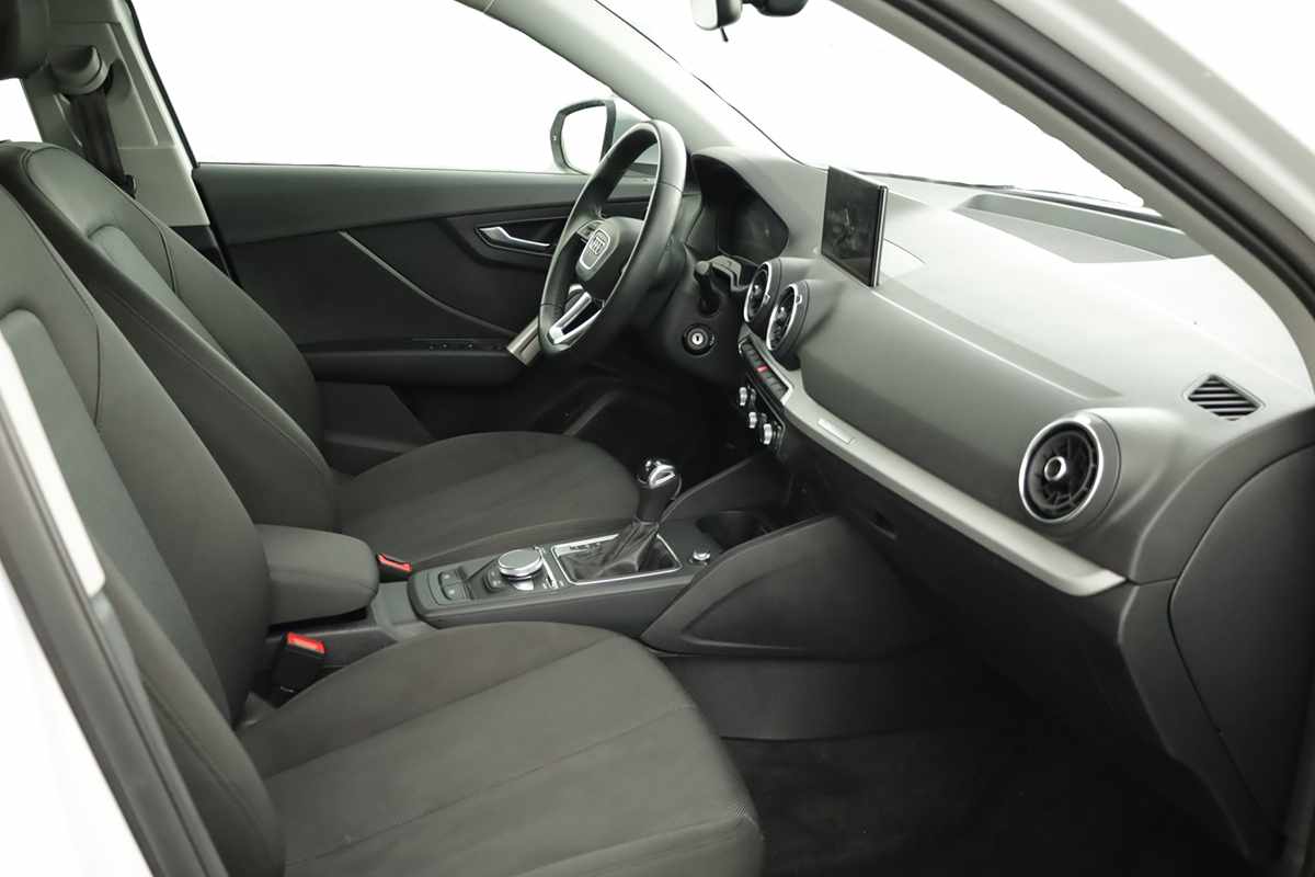 audi-q2-2023-gasolina-1498cc