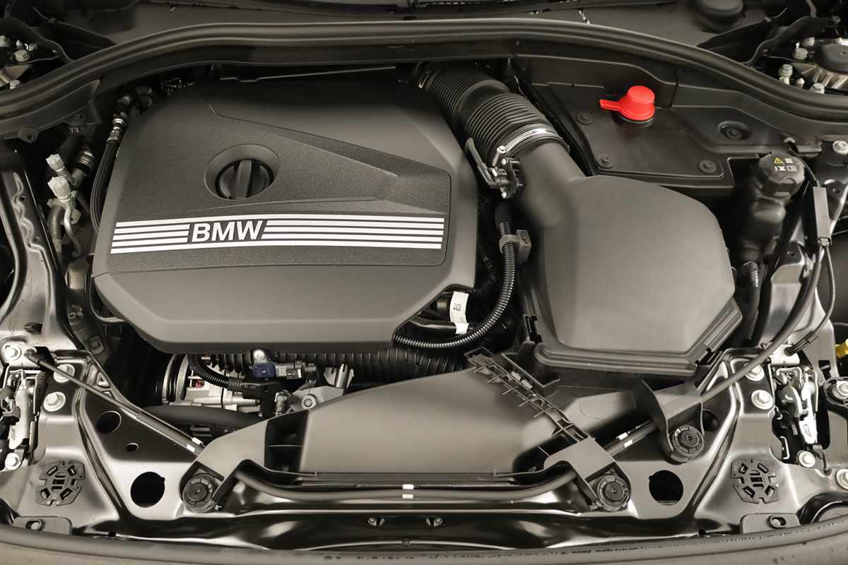 bmw-serie-1-2025-gasolina-1499cc