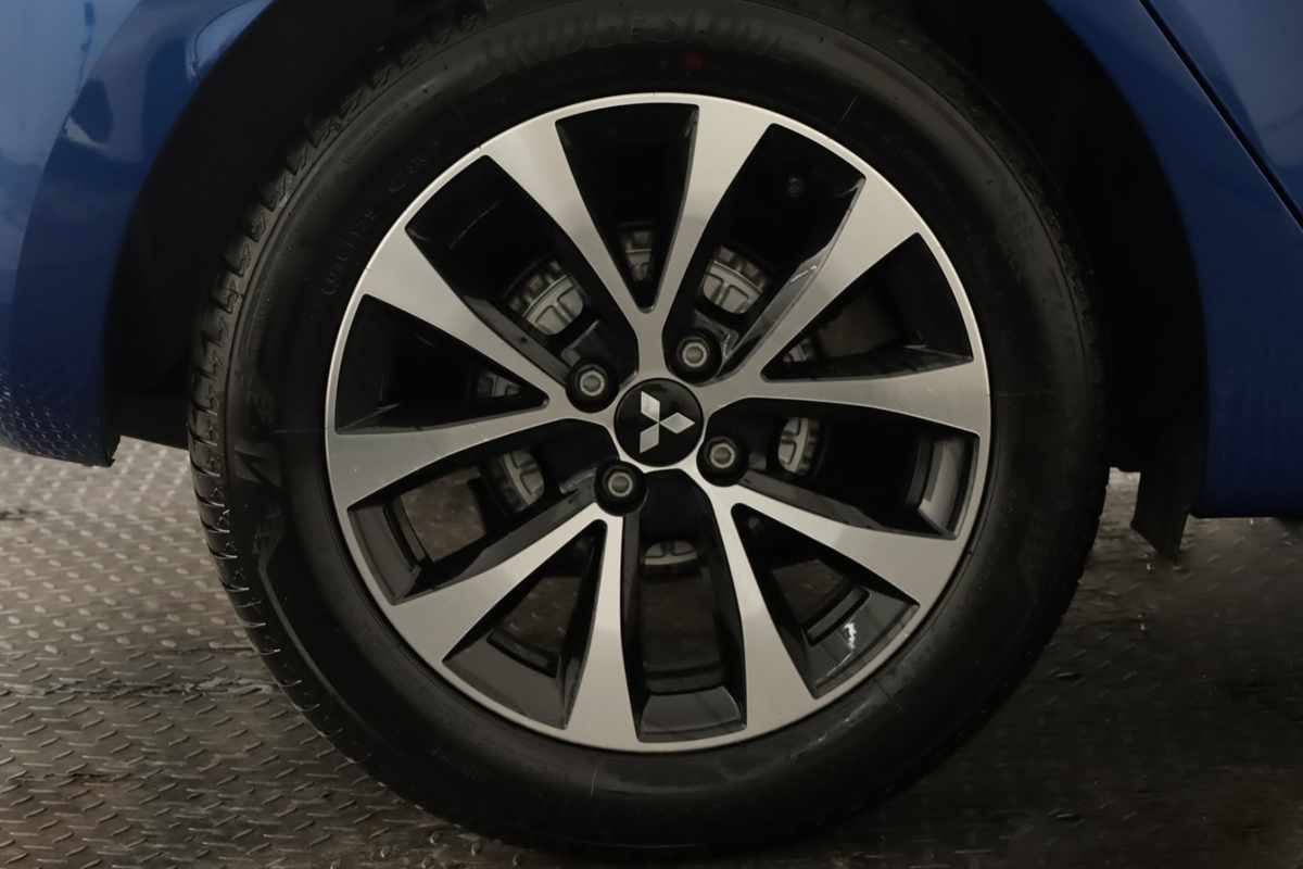 mitsubishi-colt-2025-gasolina-999cc