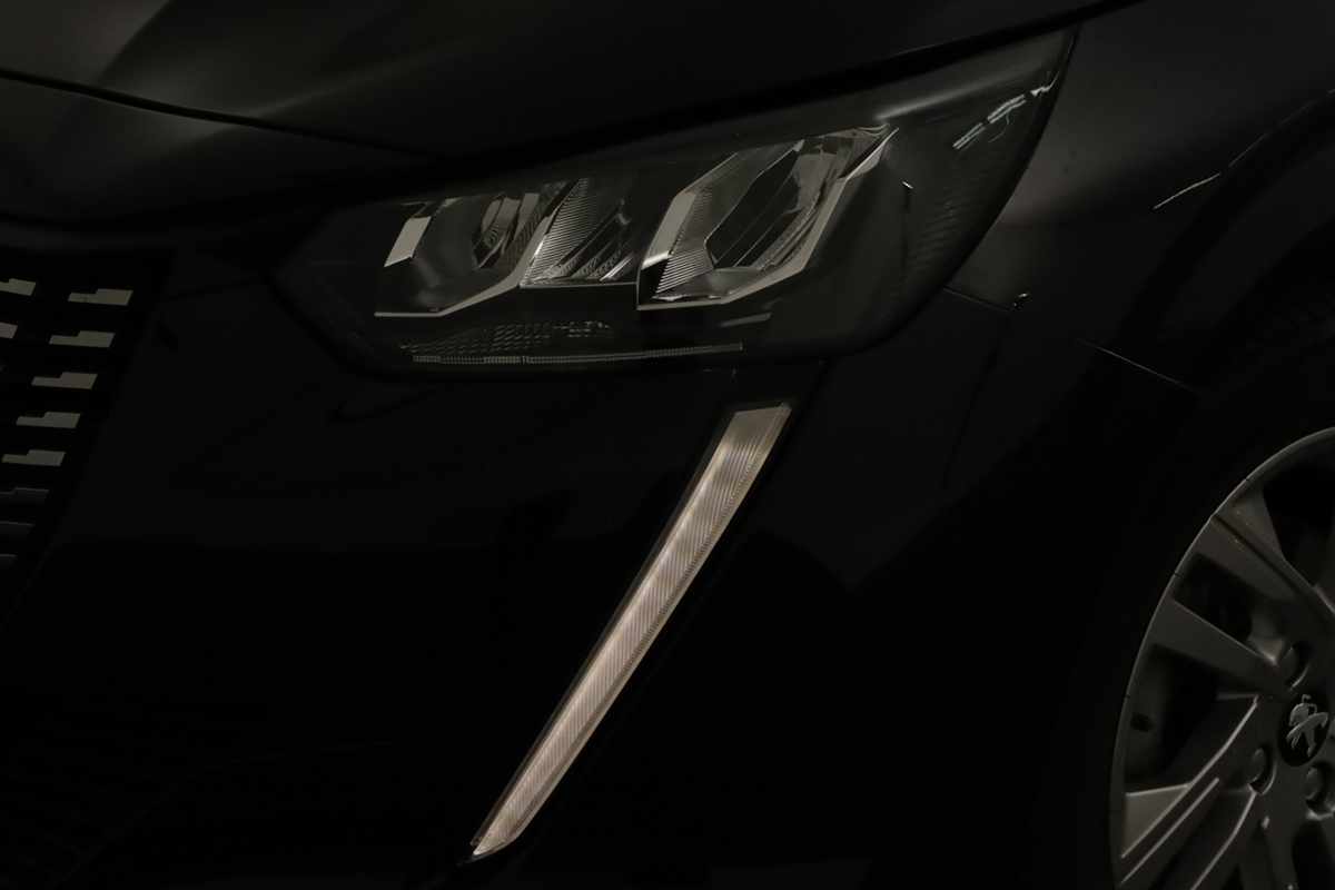 peugeot-208-2020-gasolina-1199cc