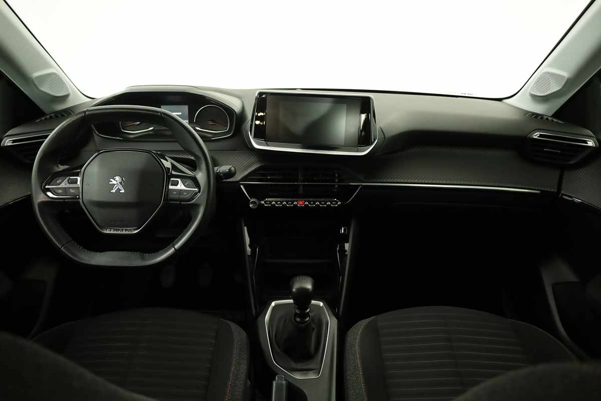 peugeot-208-2020-gasolina-1199cc