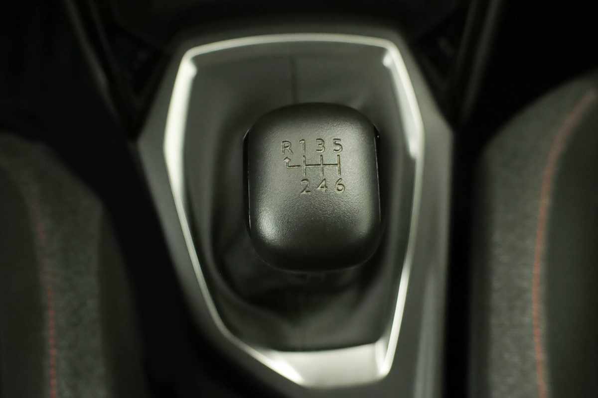 peugeot-208-2020-gasolina-1199cc