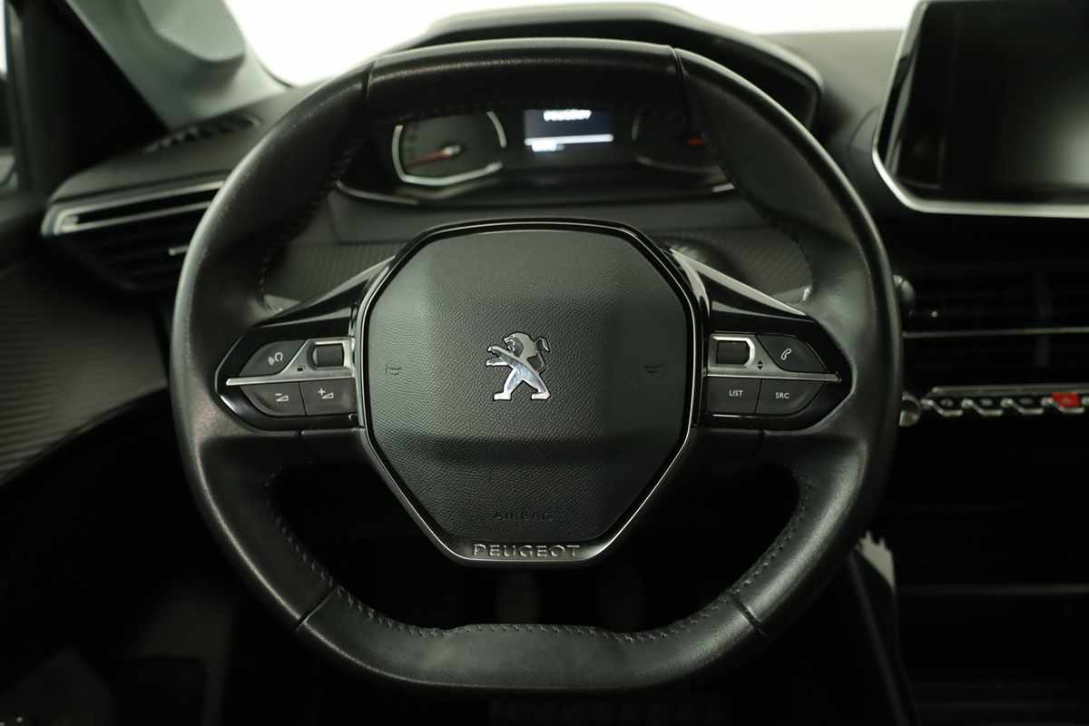 peugeot-208-2020-gasolina-1199cc