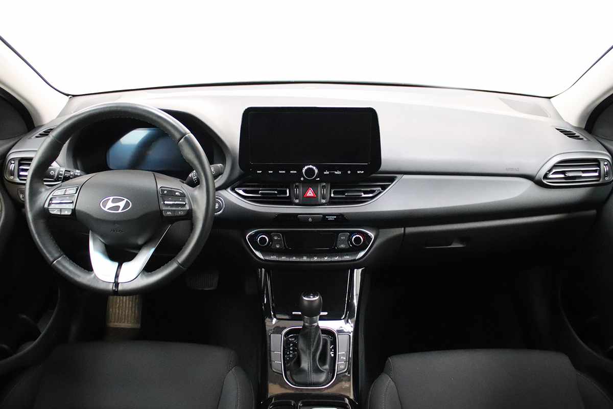 hyundai-i30-2025-gasolina-998cc