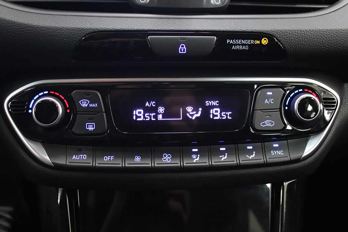 hyundai-i30-2025-gasolina-998cc