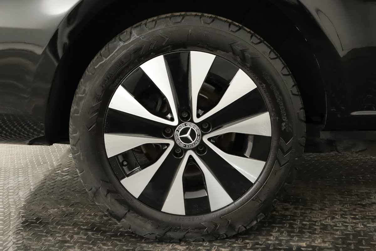 mercedes-benz-vito-tourer-2023-diesel-1950cc