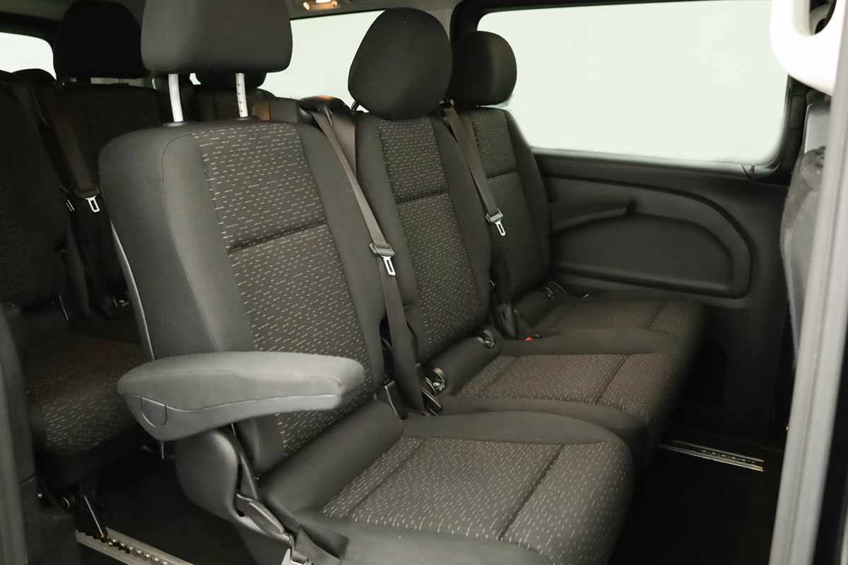 mercedes-benz-vito-tourer-2023-diesel-1950cc