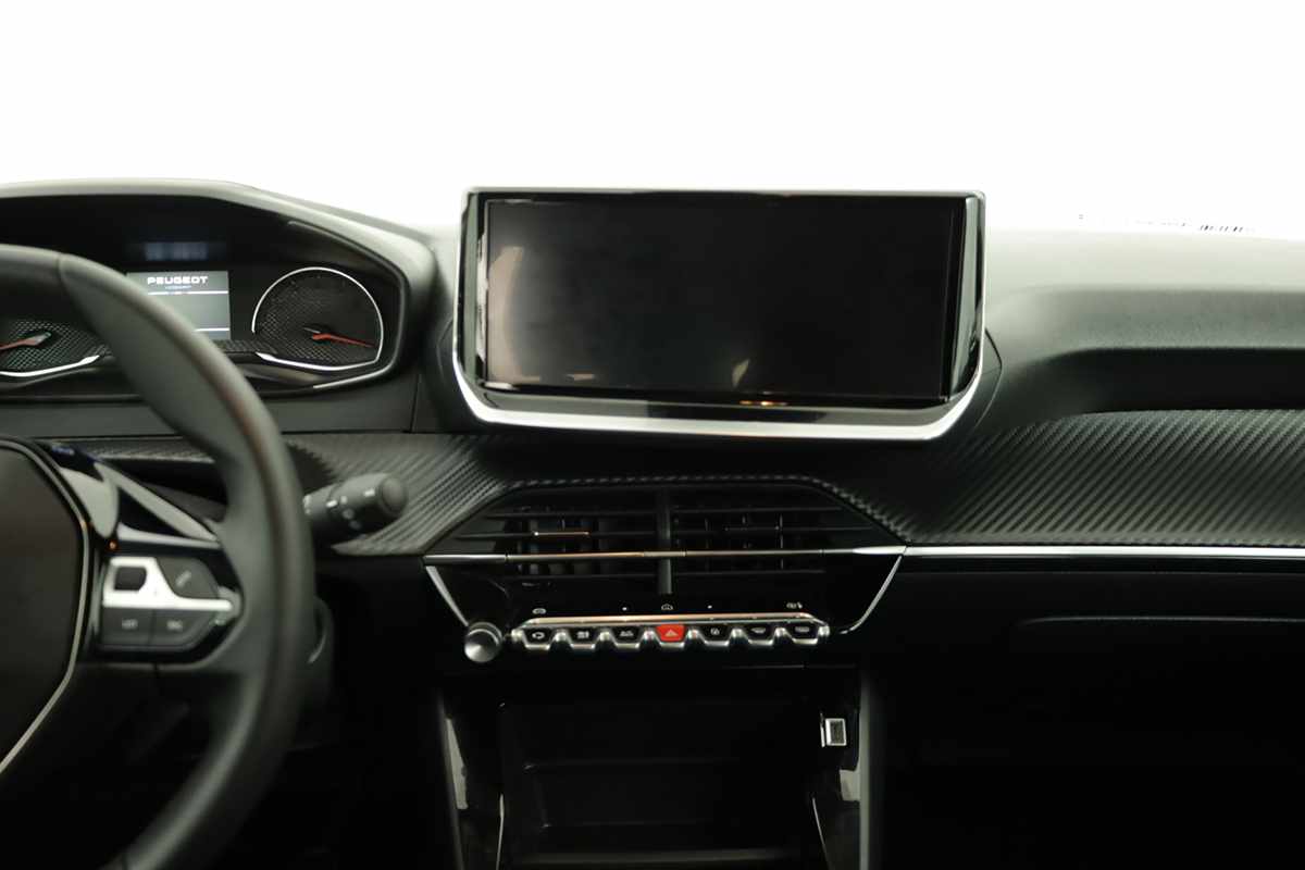 peugeot-208-2025-gasolina-1199cc