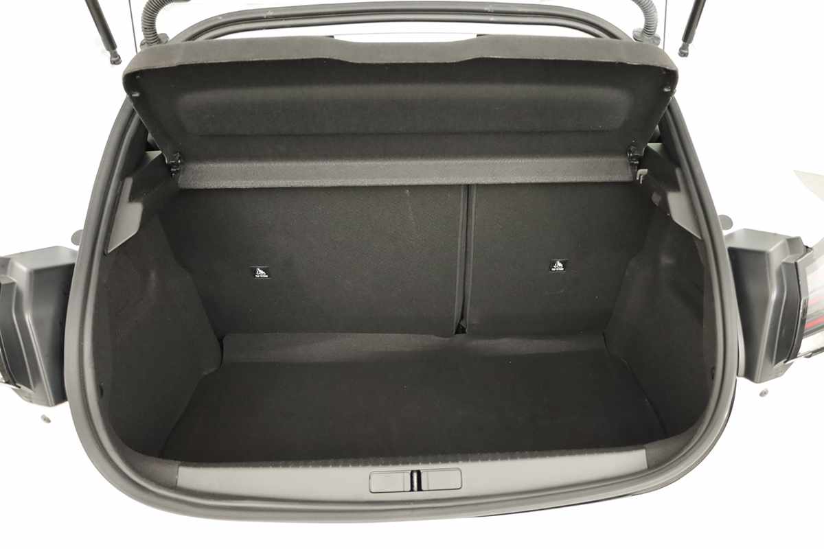 peugeot-208-2025-gasolina-1199cc