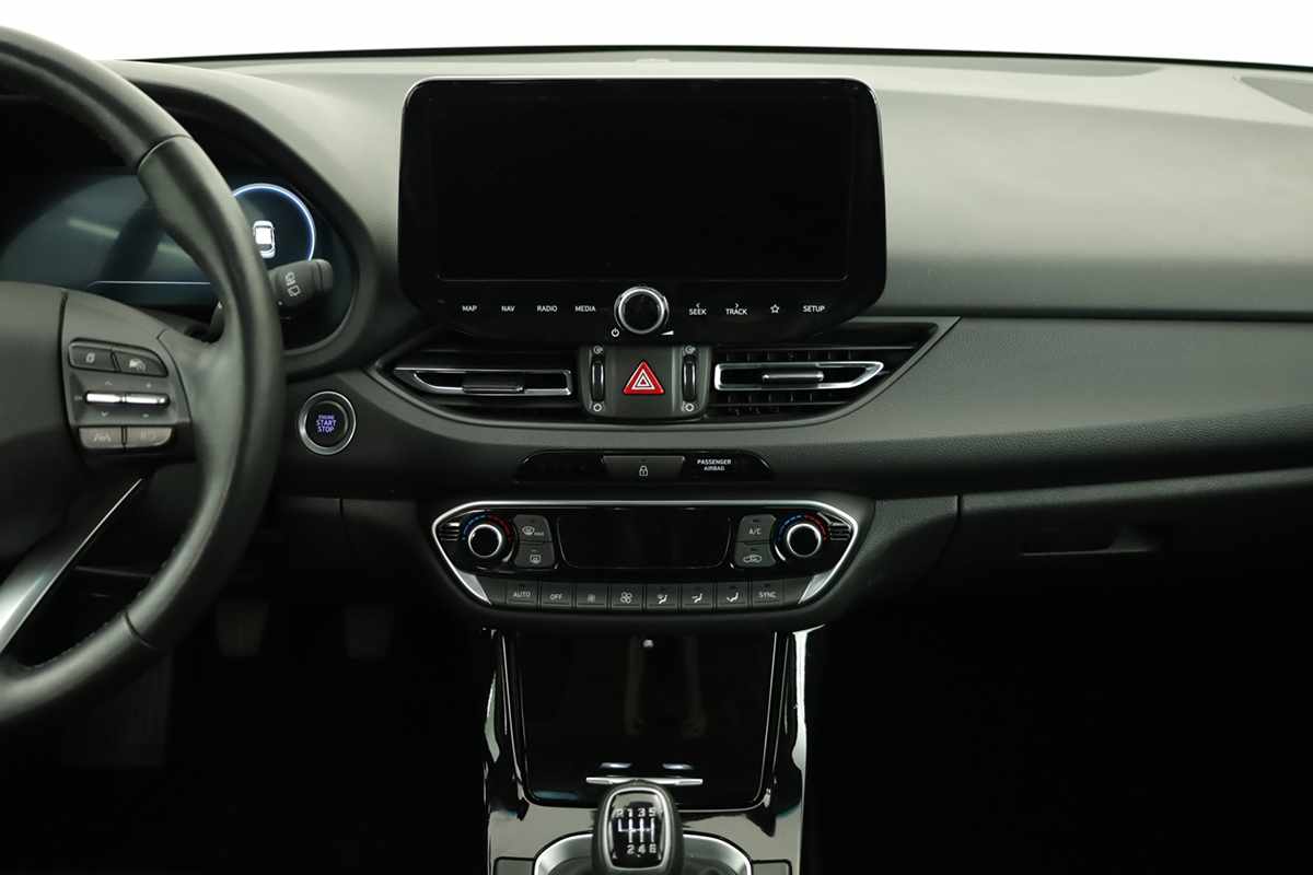 hyundai-i30-sw-2024-gasolina-998cc