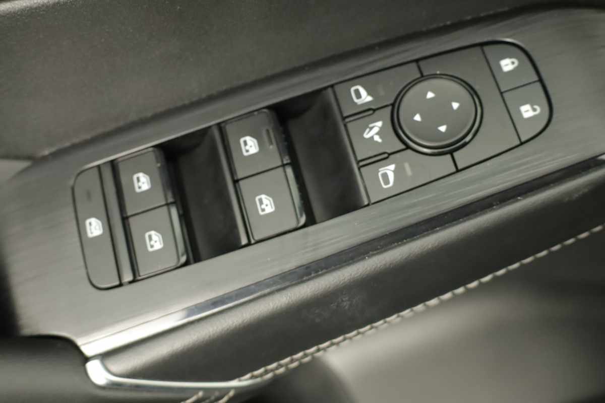 nissan-qashqai-2023-gasolina-1497cc