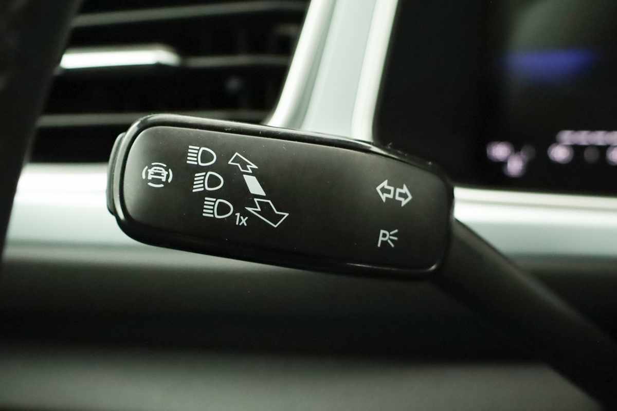 volkswagen-t-roc-2025-gasolina-999cc