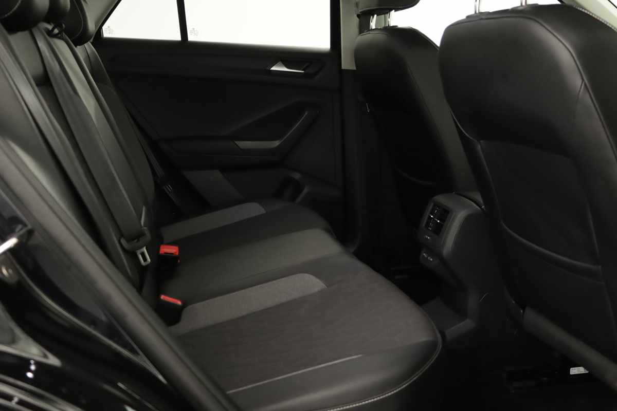 volkswagen-t-roc-2025-gasolina-999cc