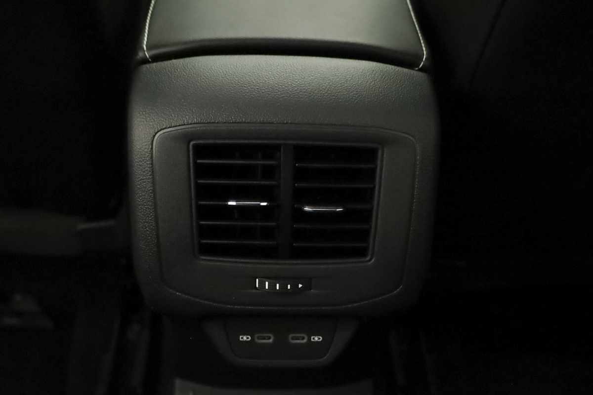 volkswagen-t-roc-2025-gasolina-999cc
