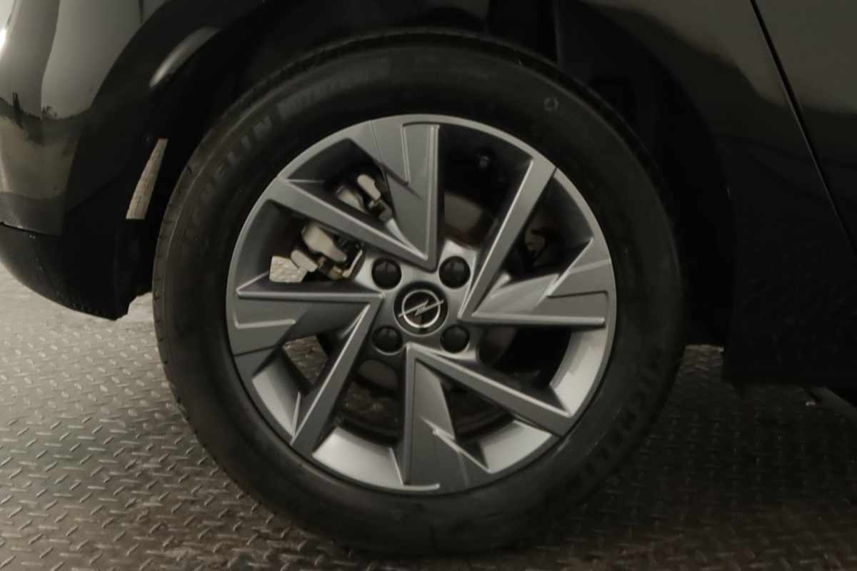 opel-corsa-2025-gasolina-1199cc