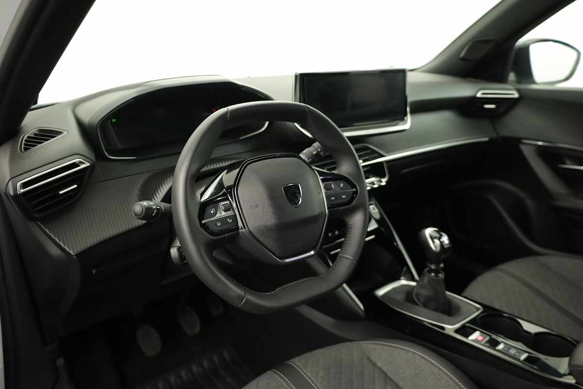 peugeot-2008-2025-gasolina-1199cc