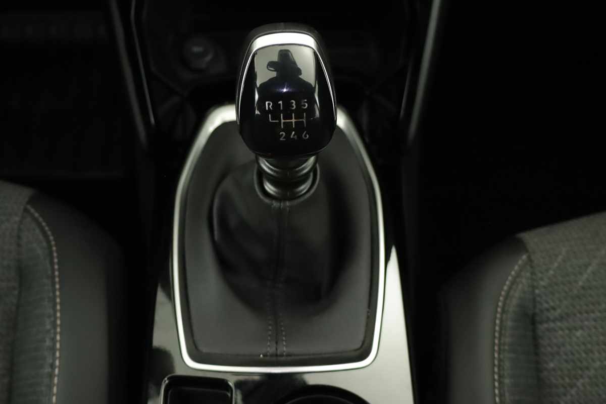 peugeot-2008-2025-gasolina-1199cc