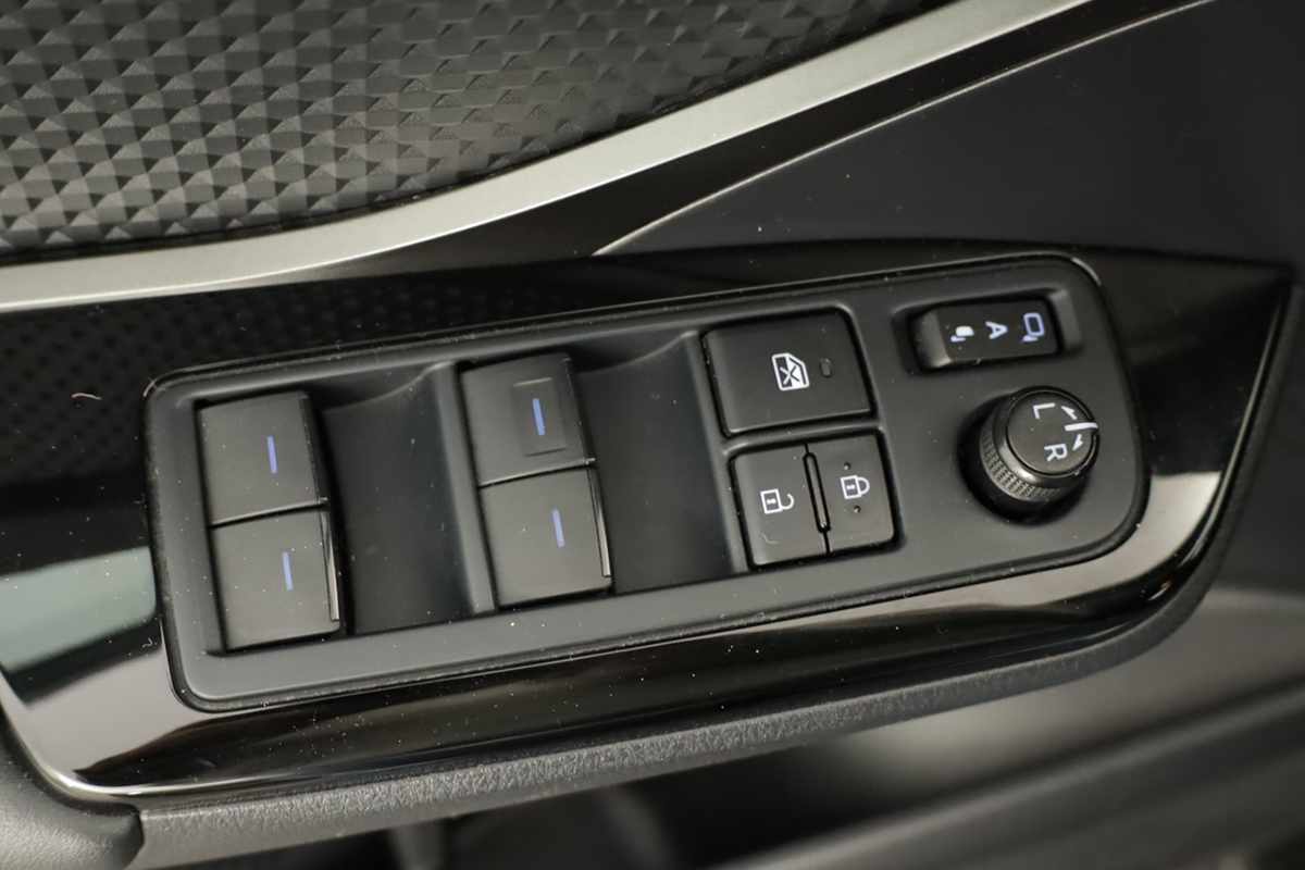toyota-c-hr-2023-gasolina-1798cc
