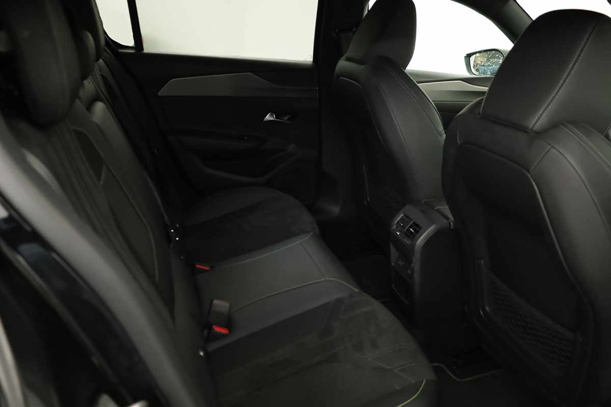 peugeot-308-2024-gasolina-1199cc