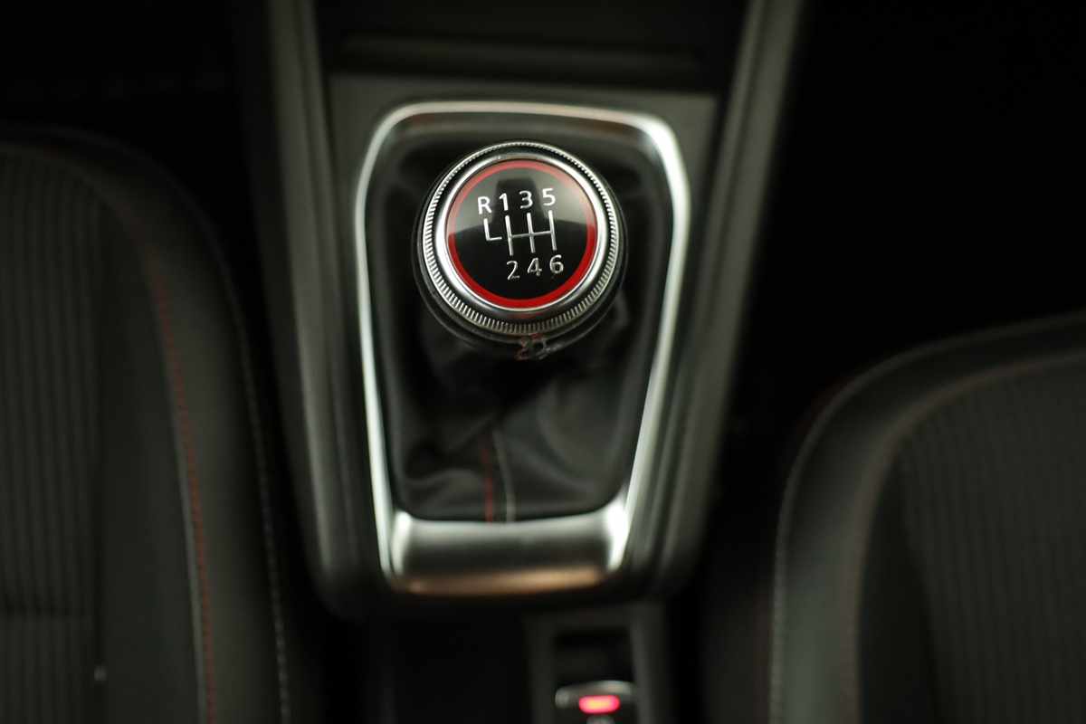 renault-captur-2023-gasolina-999cc