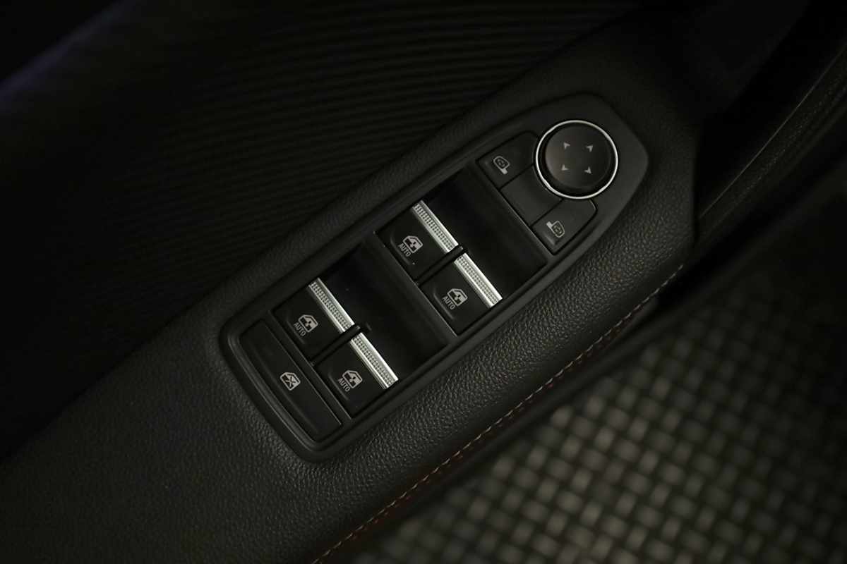 renault-captur-2023-gasolina-999cc