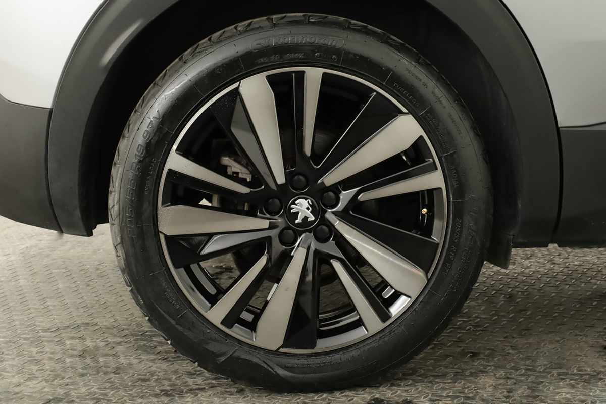 peugeot-3008-2024-gasolina-1199cc