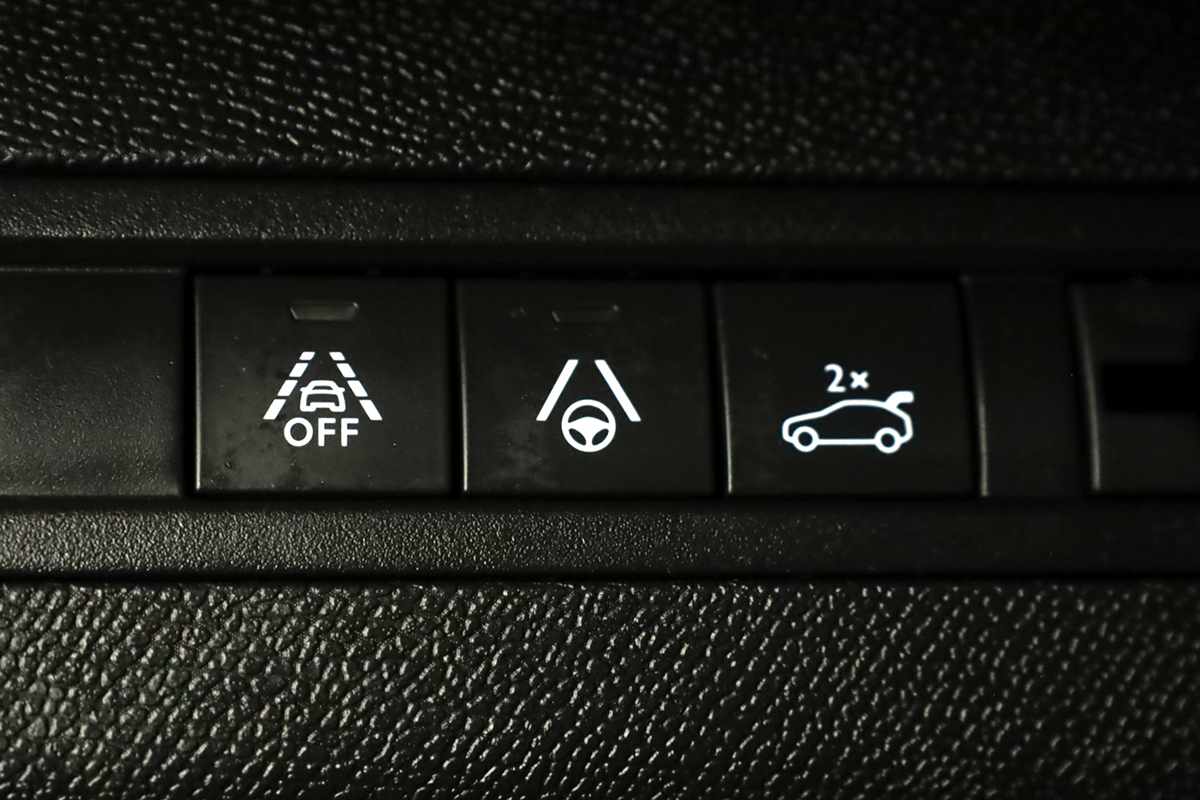 peugeot-3008-2024-gasolina-1199cc