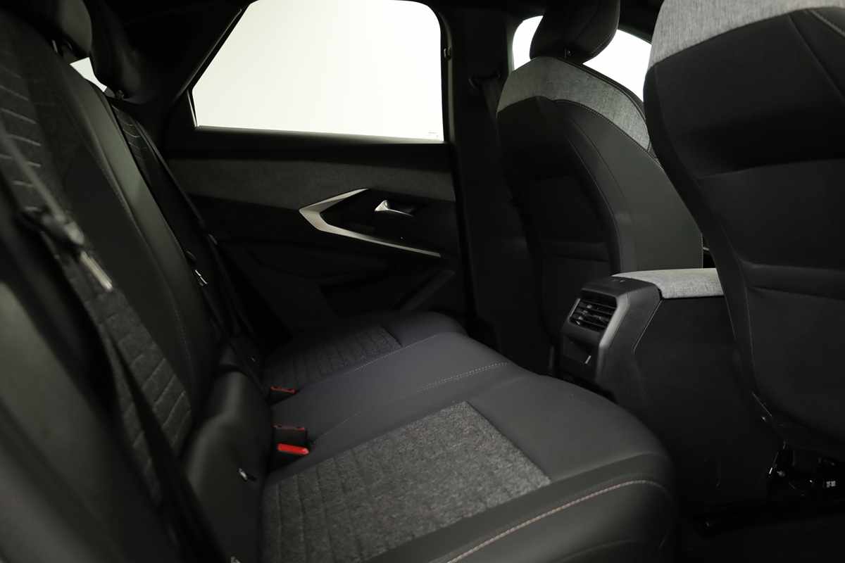 peugeot-3008-2025-gasolina-1199cc