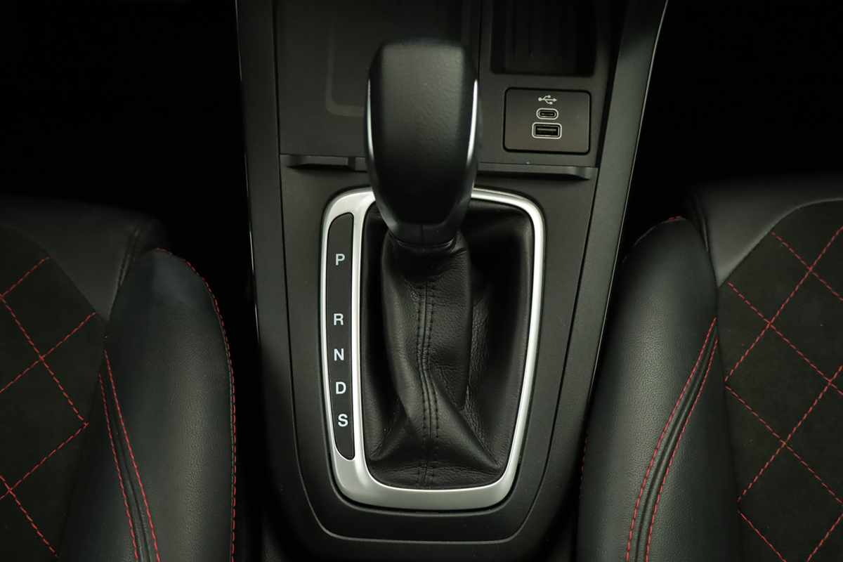 ford-puma-2025-gasolina-998cc