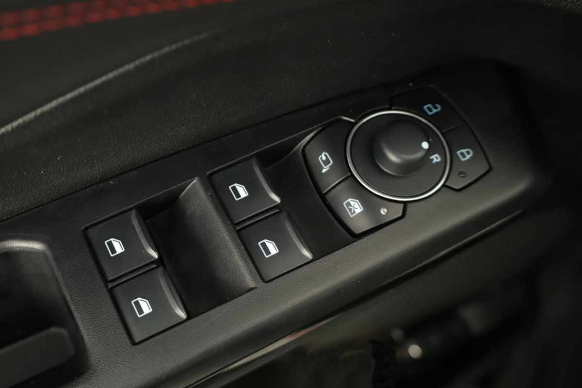 ford-puma-2025-gasolina-998cc