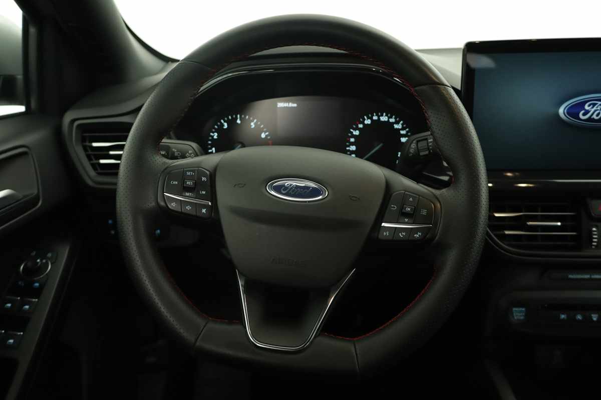 ford-focus-2025-gasolina-998cc