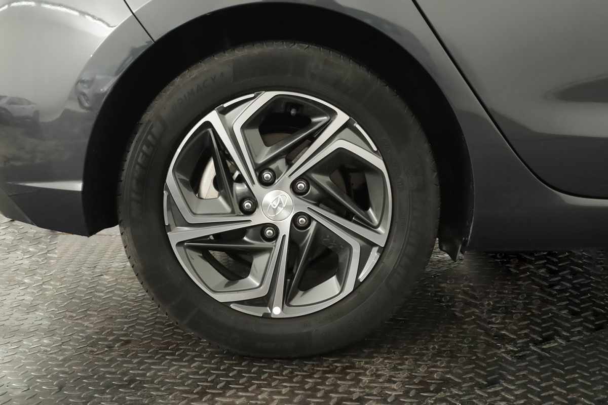 hyundai-i30-2024-gasolina-998cc