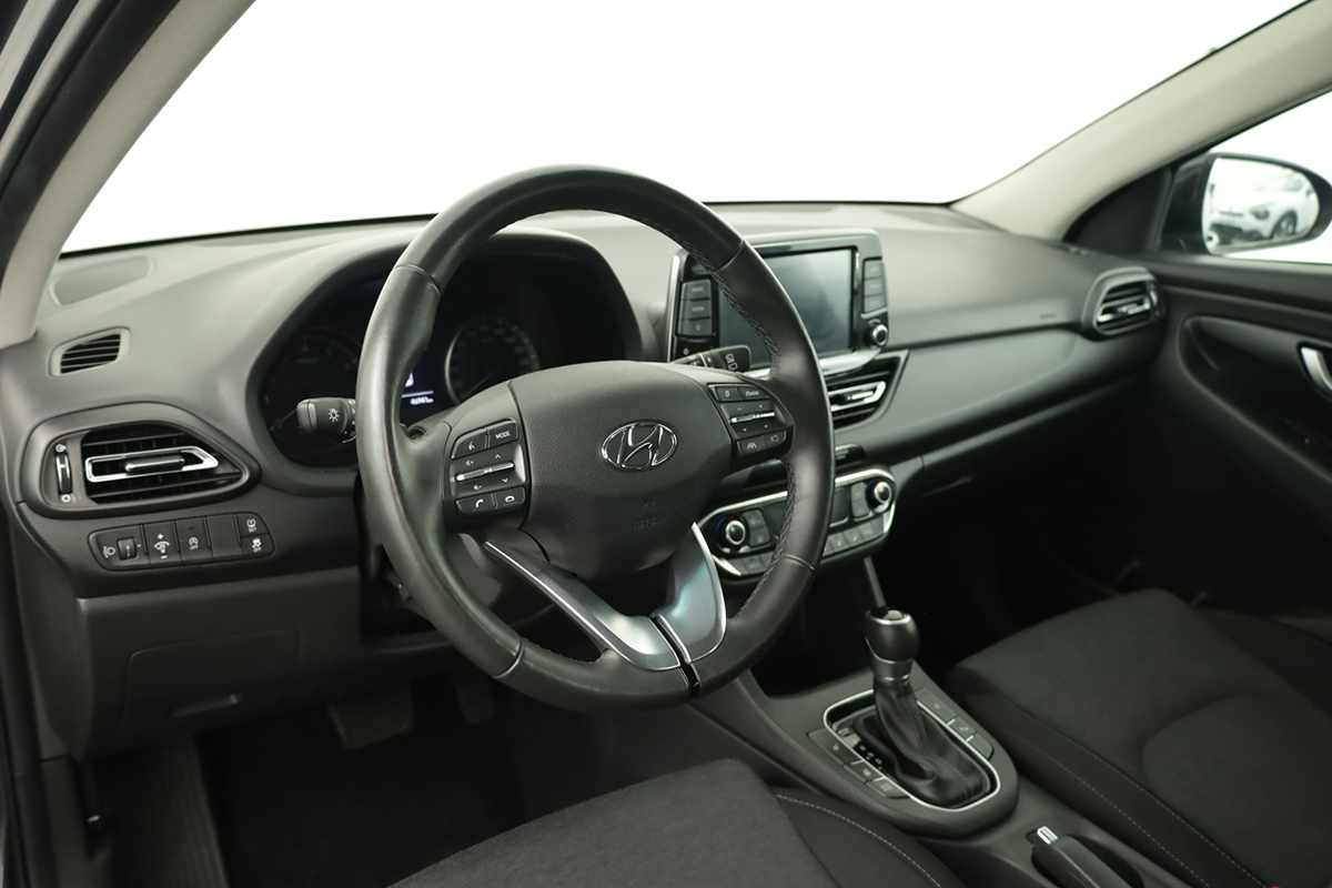 hyundai-i30-2024-gasolina-998cc