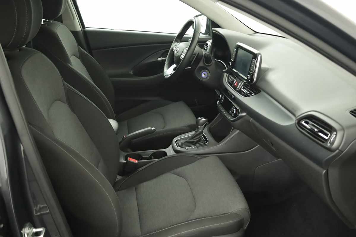 hyundai-i30-2024-gasolina-998cc