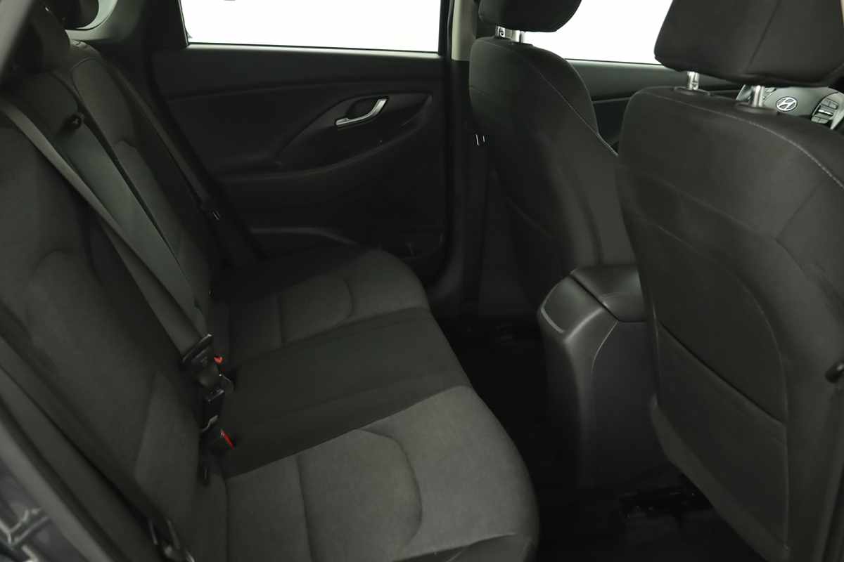 hyundai-i30-2024-gasolina-998cc
