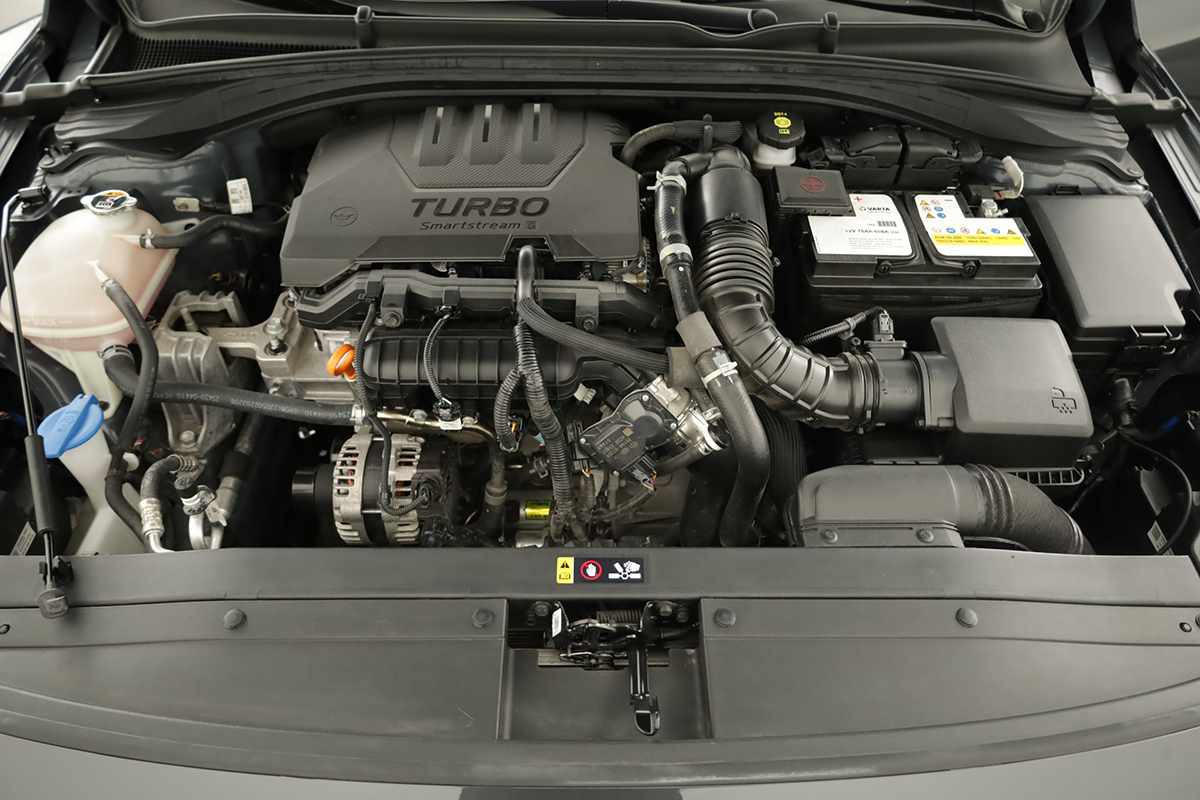 hyundai-i30-2024-gasolina-998cc