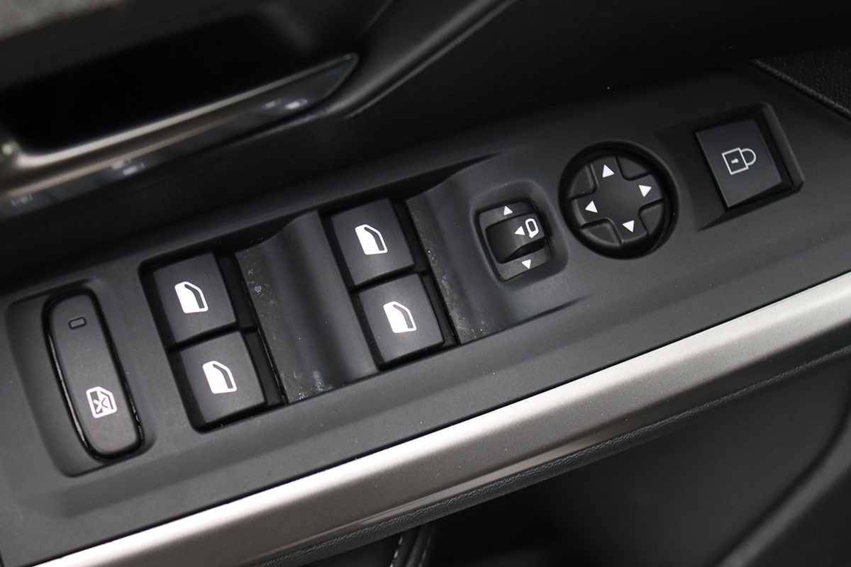 peugeot-3008-2025-gasolina-1199cc
